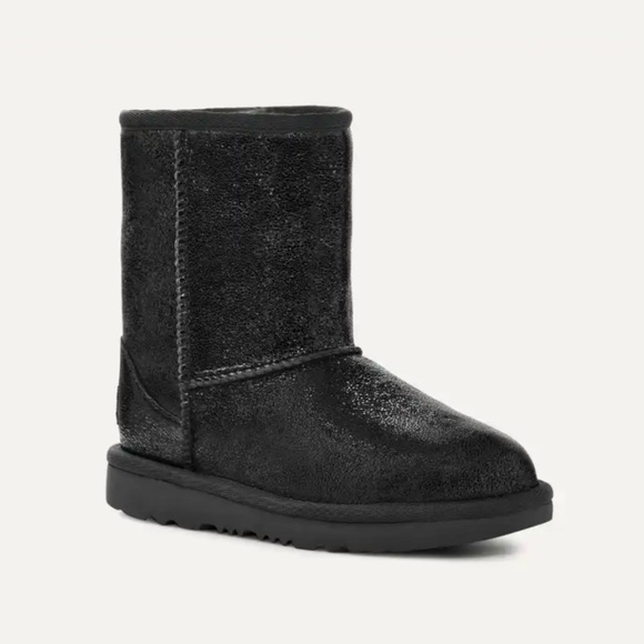 UGG Classic II Metallic Sparkle Boots Big Girls Size 5 Black Color Wool Lined - Picture 1 of 10